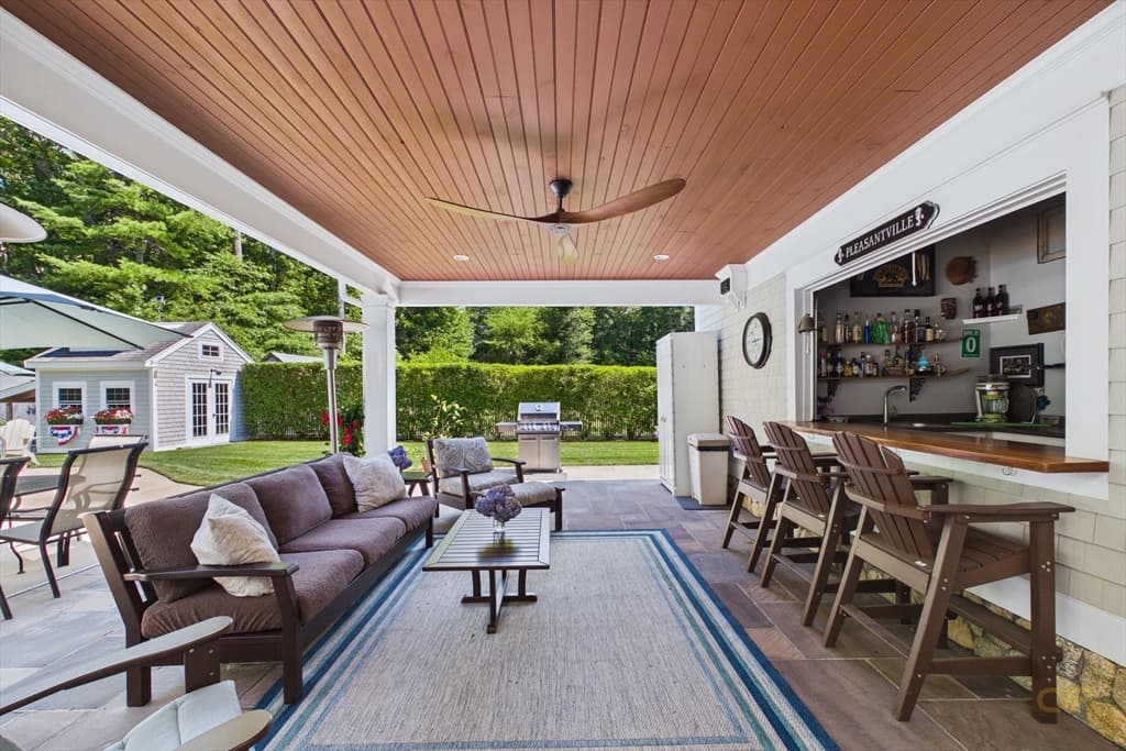 8 Park Place, Mattapoisett MA 02739 photo 18