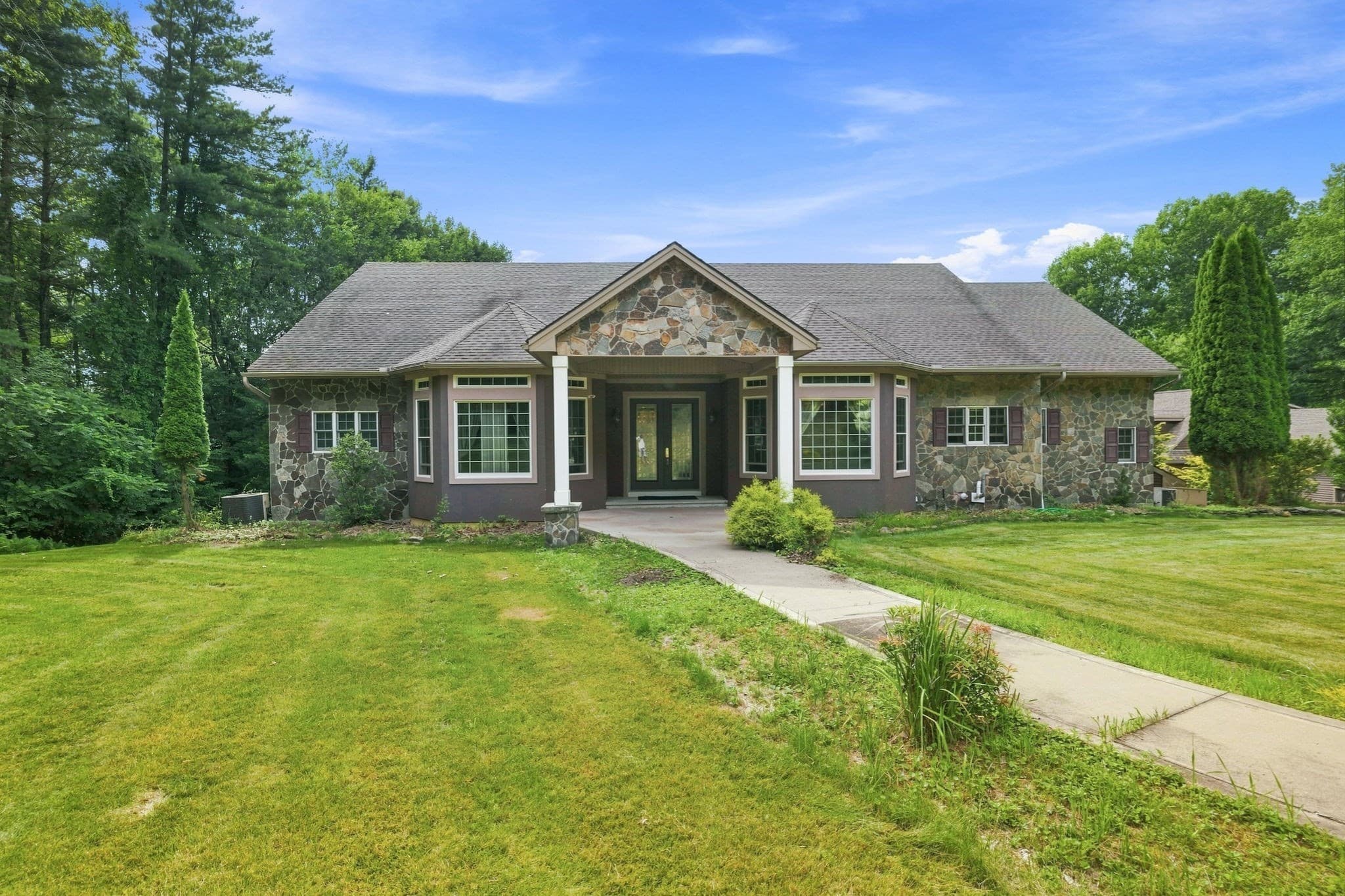Single Family Residence at 91 Ames Rd, Hampden MA 01036, photo 3 of 42