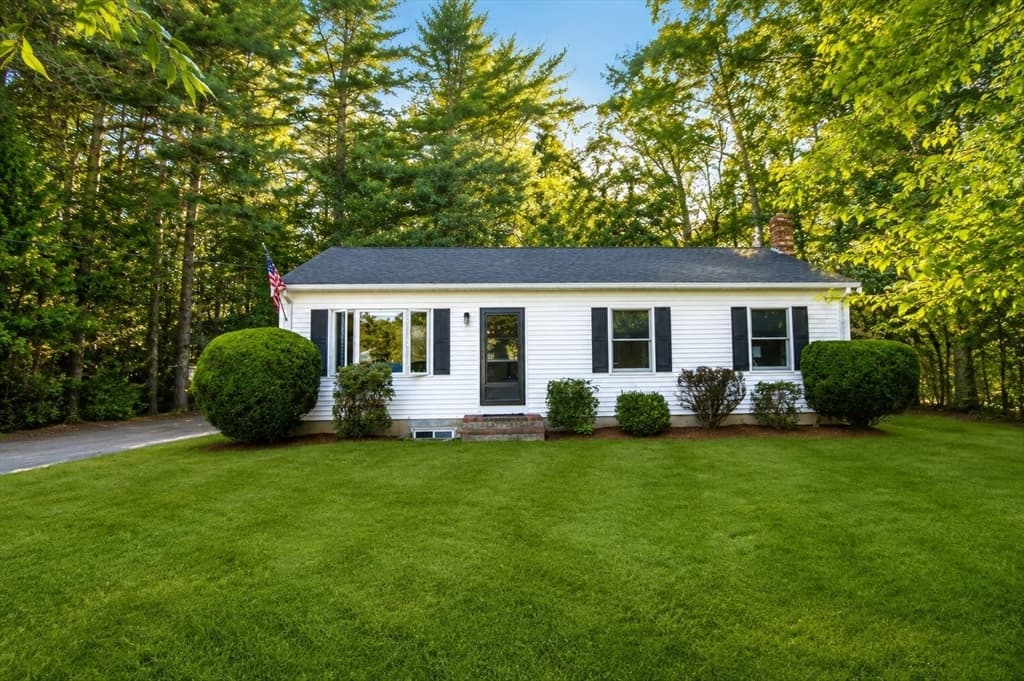 6 Keith Ave, Kingston MA 02364 photo 3