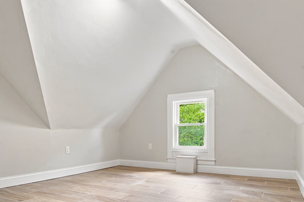418 Ash St, Brockton MA 02301 photo 22