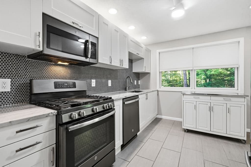 74 Clark St, Belchertown MA 01007 photo 11