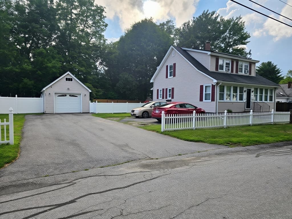 15 Dinsmore Street, Lowell MA 01852 photo 23