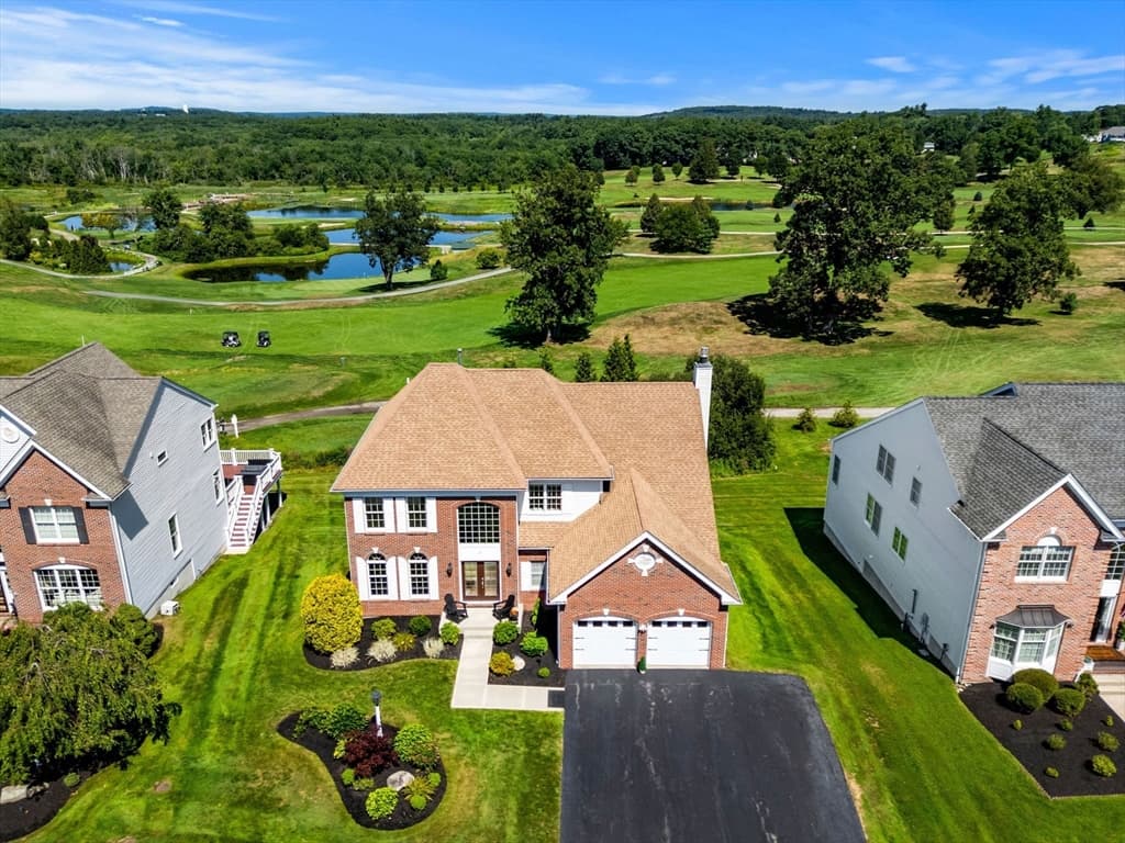 15 Fairways Ln, Methuen MA 01844 photo 2