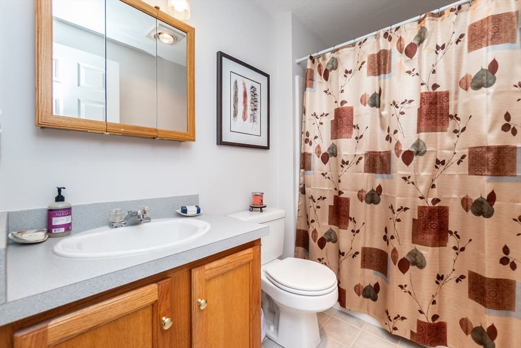 304 Village Ln # 304, Bellingham MA 02019 photo 20