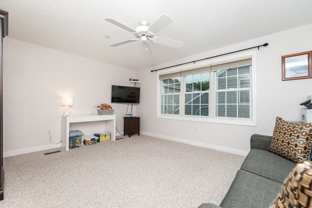 304 Village Ln # 304, Bellingham MA 02019 photo 19