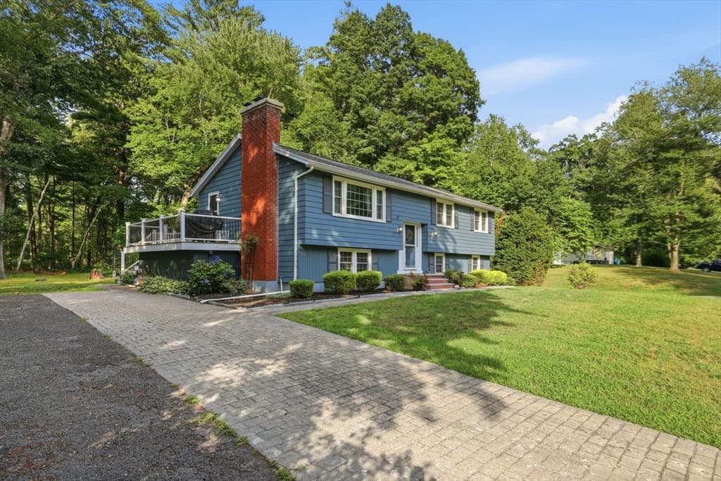 19 Kimbrough Rd, Billerica MA 01821 photo 2