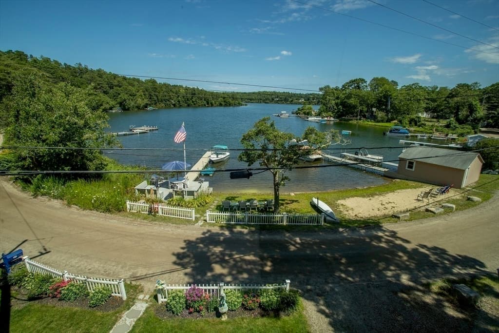 197 Roxy Cahoon Rd, Plymouth MA 02360 photo 6
