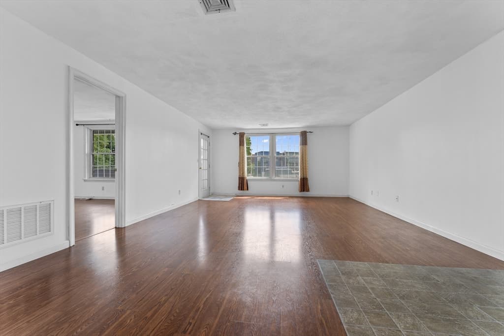 24 South St # 21, Medford MA 02155 photo 3