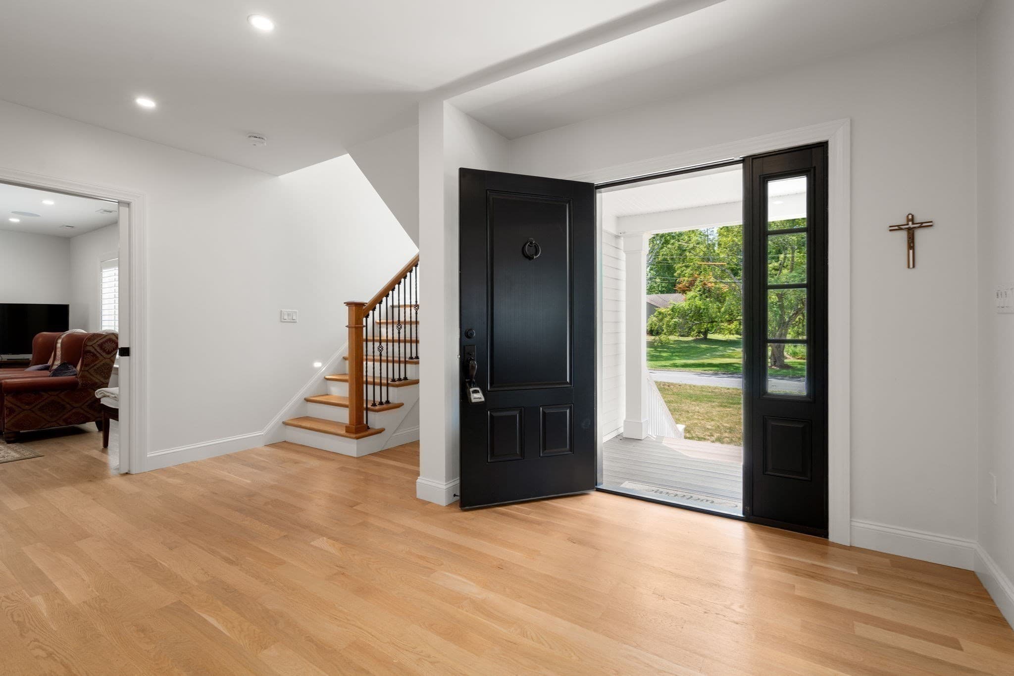 Single Family Residence at 54 Meadowbrook Road, Westwood MA 02090, Westwood, photo 4 of 40