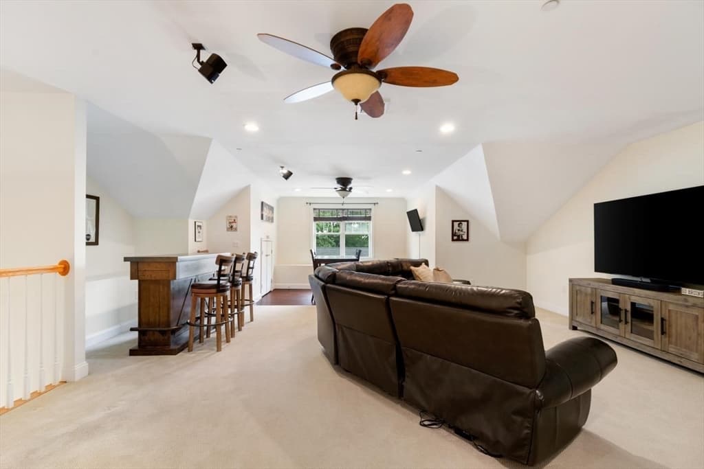 10 Pomeworth Street # K, Stoneham MA 02180 photo 27