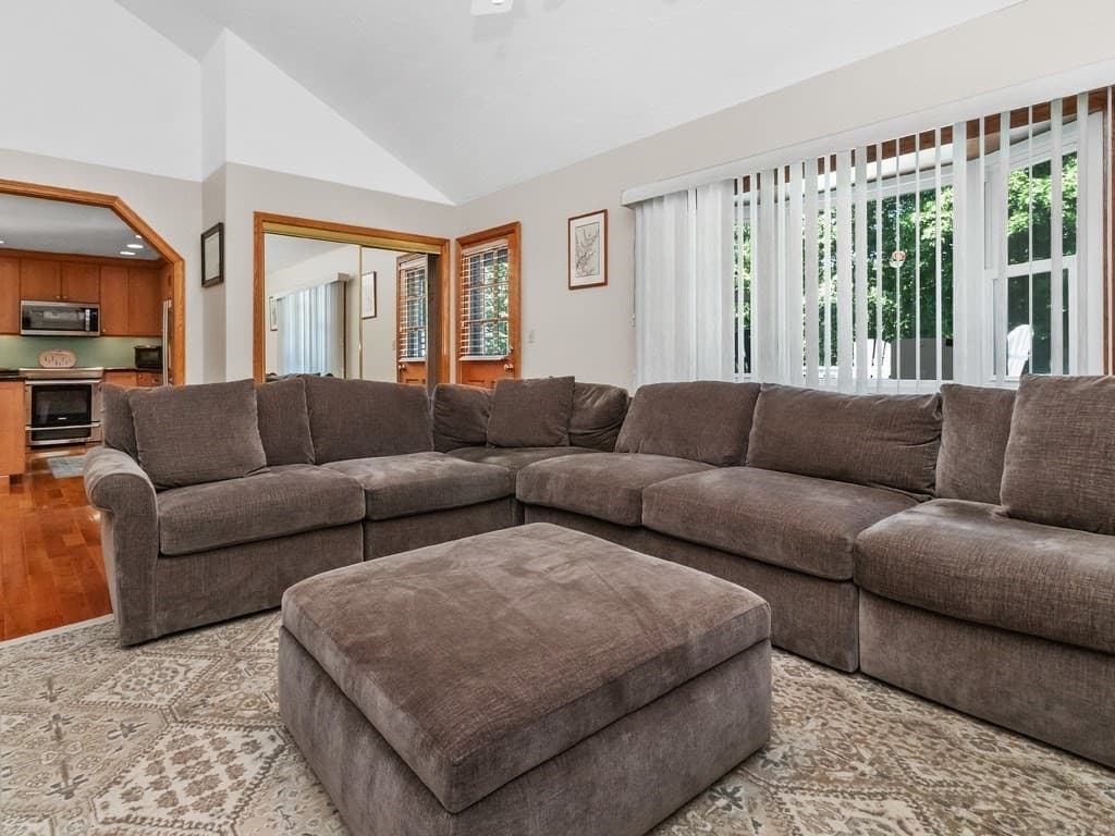 137 Harrington Road, Waltham MA 02452 photo 27