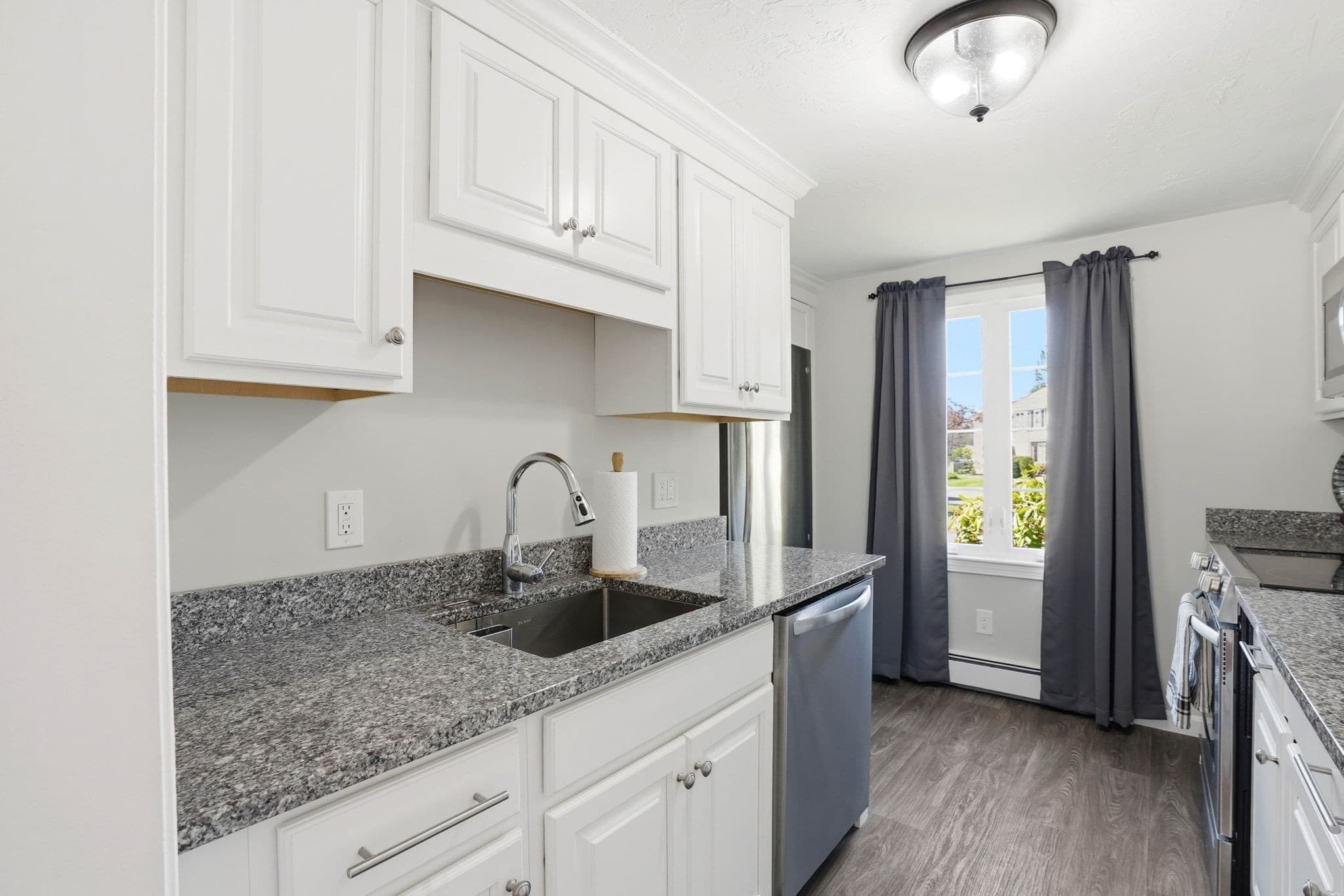 Condominium at 848 Plain St # 32, Marshfield MA 02050, Marshfield, photo 6 of 40