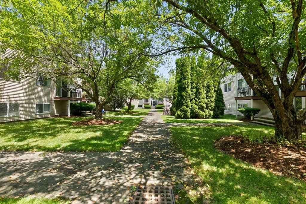 16 Appleton Park # C3, Ipswich MA 01938 photo 2