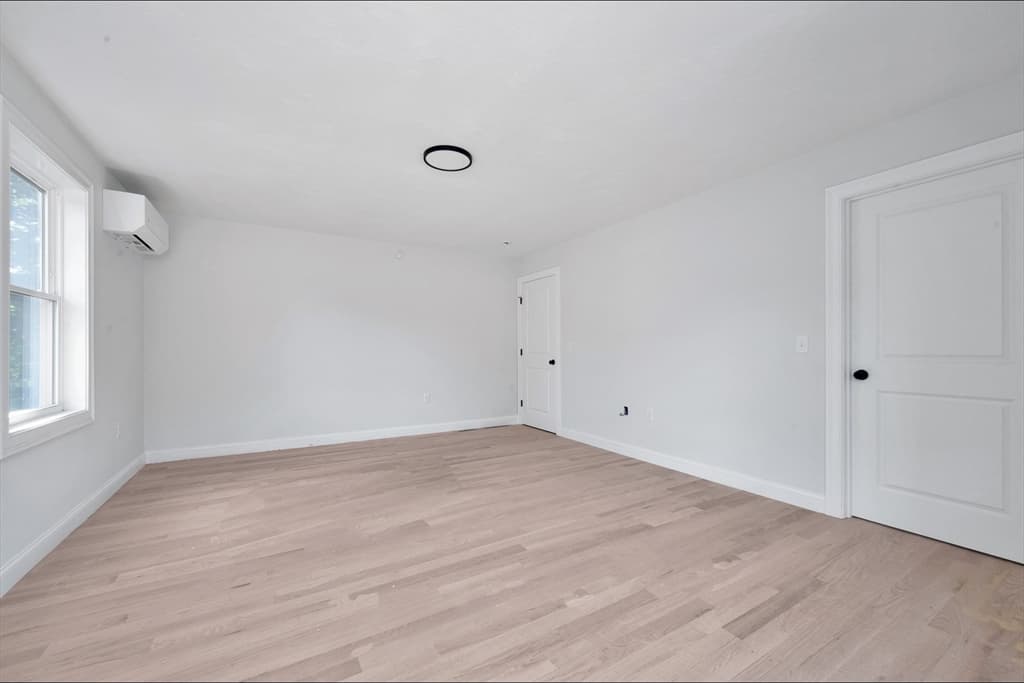 299 Quincy St, Building 3 # 3, Holbrook MA 02343 photo 6
