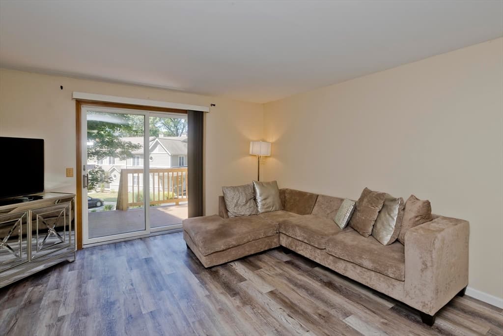 61 Abbey Memorial Dr # 187, Chicopee MA 01020 photo 7