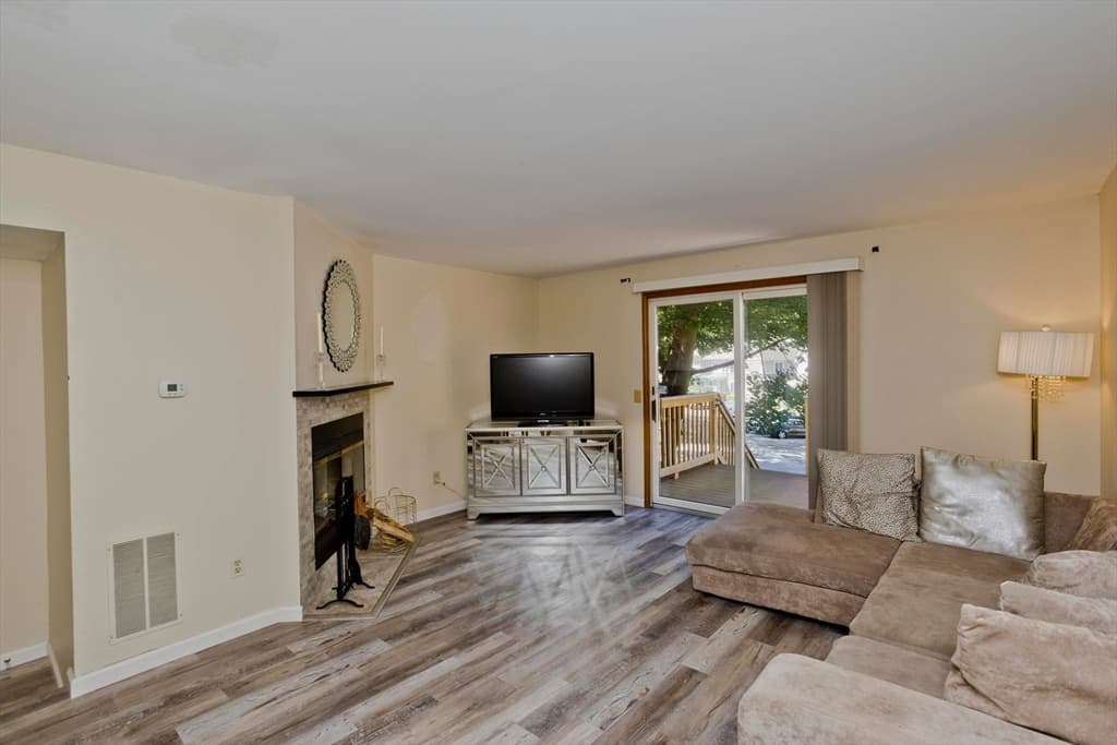 61 Abbey Memorial Dr # 187, Chicopee MA 01020 photo 9