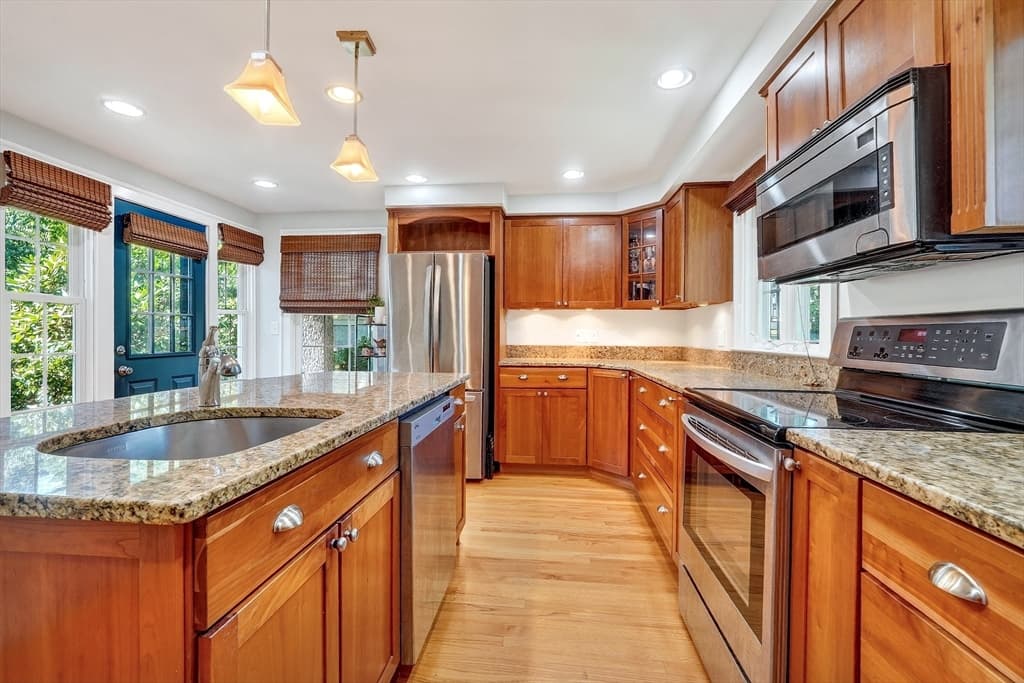 4 Sherman Road, Stoneham MA 02180 photo 14