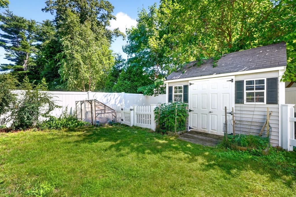 4 Sherman Road, Stoneham MA 02180 photo 31