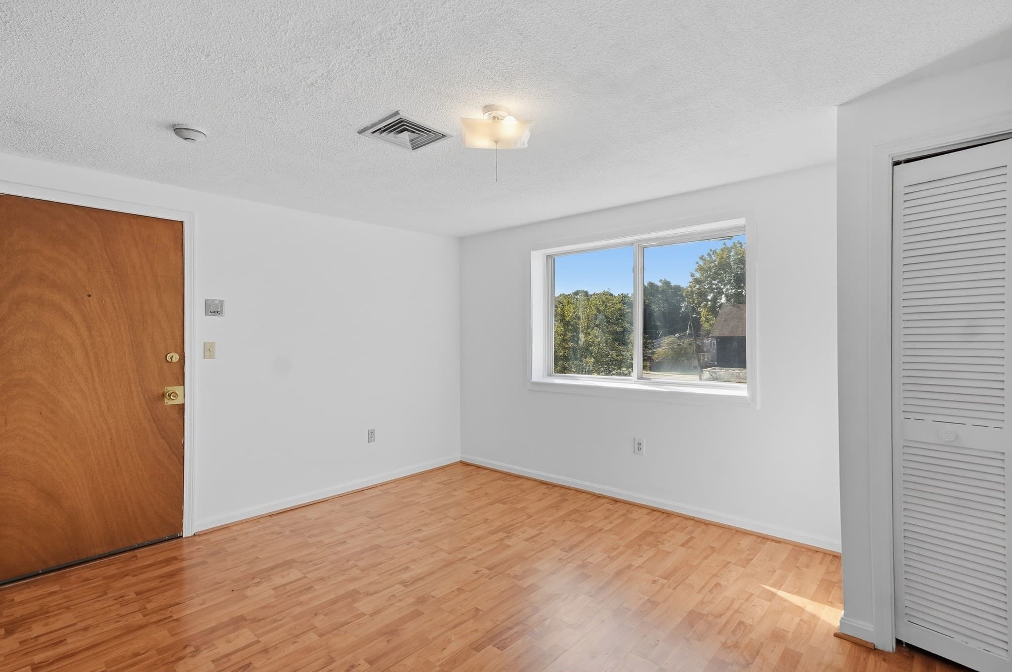 Condominium at 35 Prospect St # 309, Woburn MA 01801, Woburn, photo 16 of 28