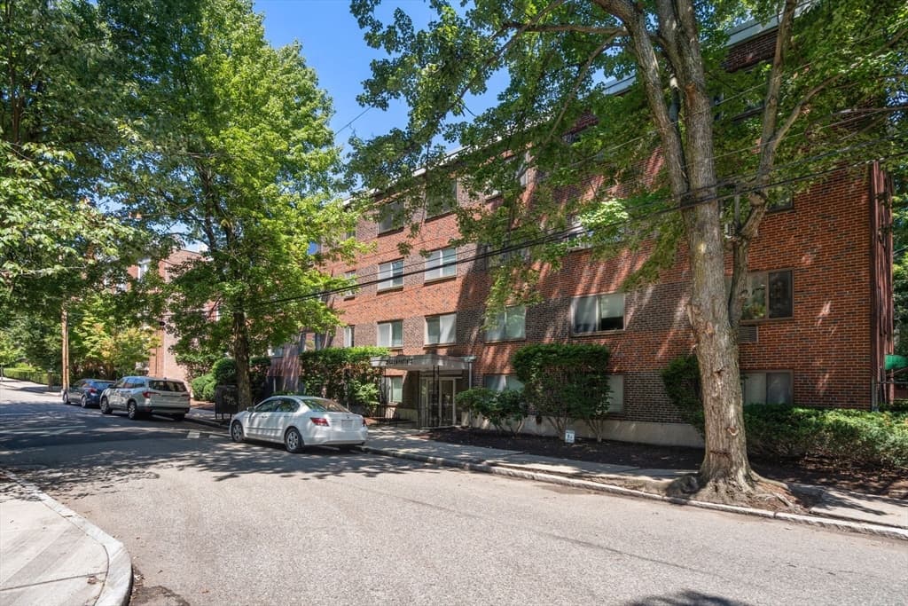 133 Beaconsfield Rd # 44, Brookline MA 02445 photo 27