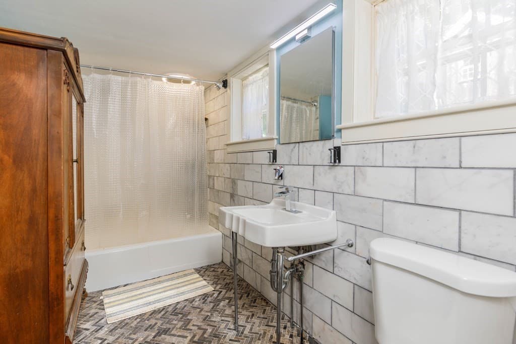 280 Prospect Street, Leominster MA 01453 photo 17