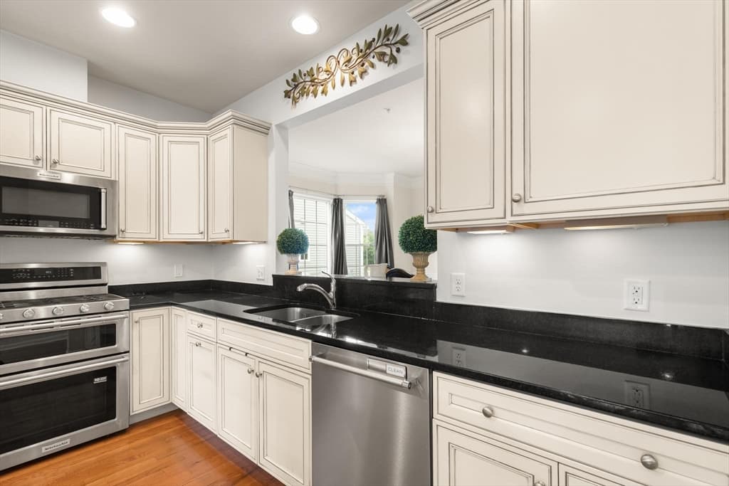 6 Dogwood Way # 6, Hopkinton MA 01748 photo 9