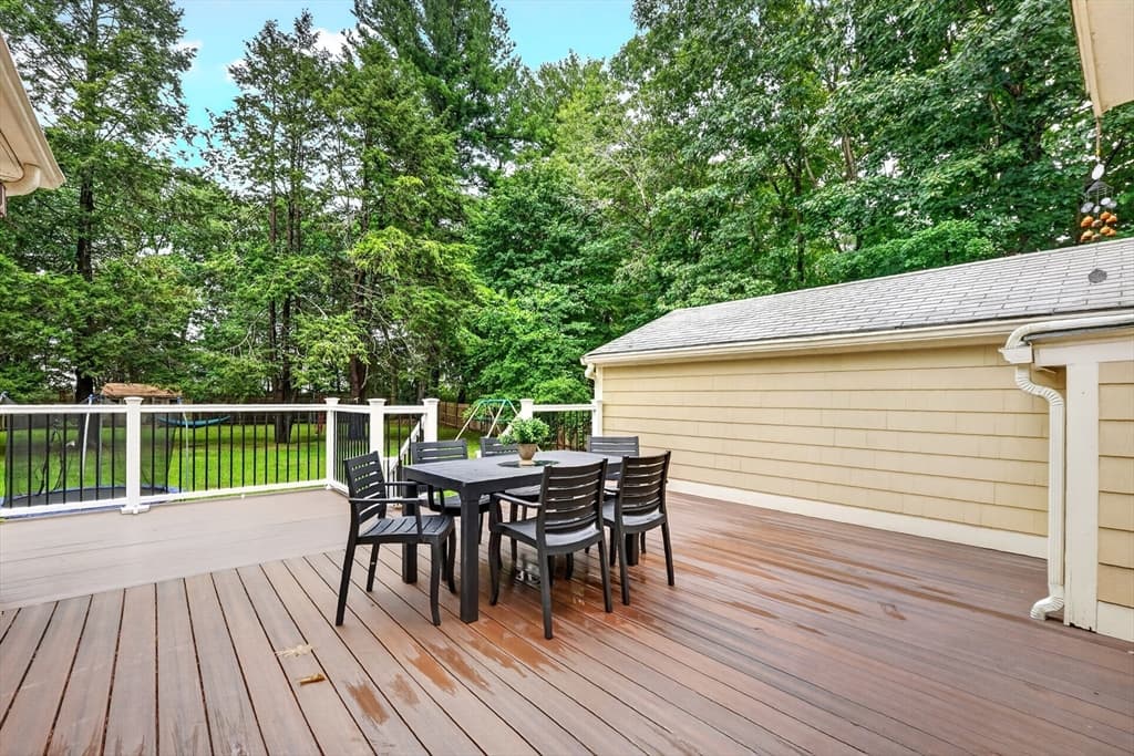 200 South Rd, Bedford MA 01730 photo 22