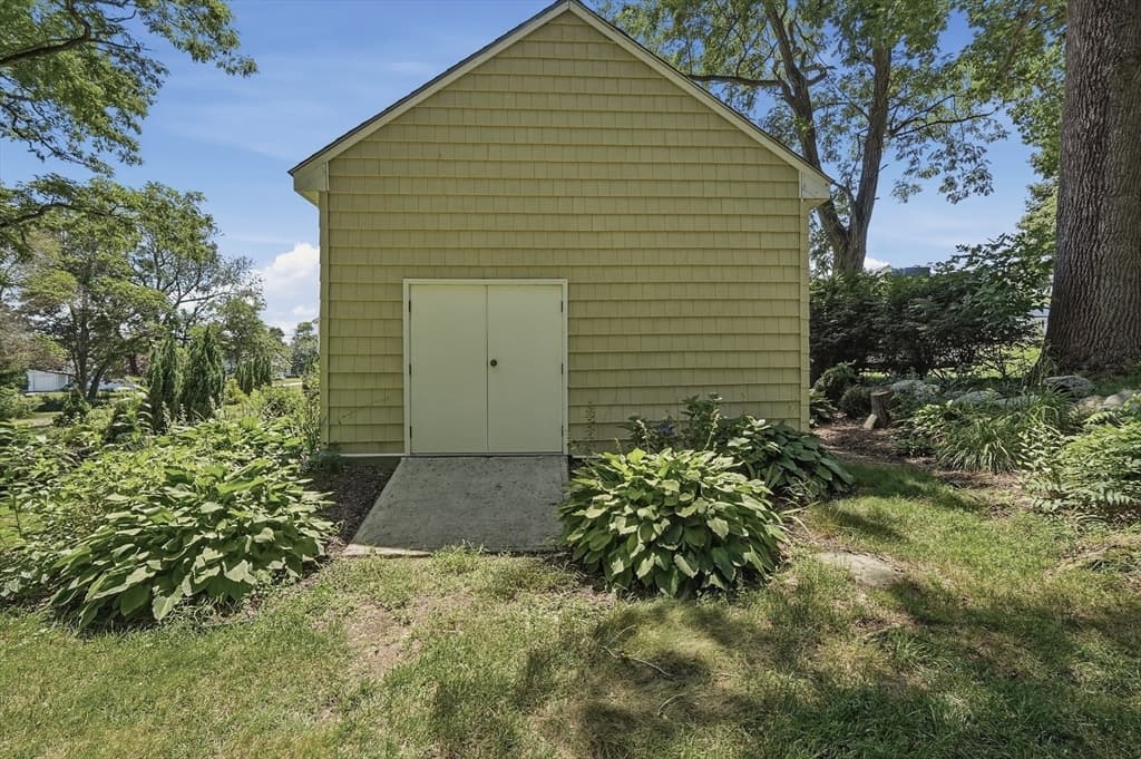 61 Houlton Street, Swansea MA 02777 photo 24