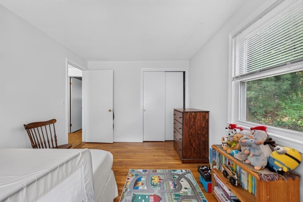 39 Hillsdale Rd, Dedham MA 02026 photo 15