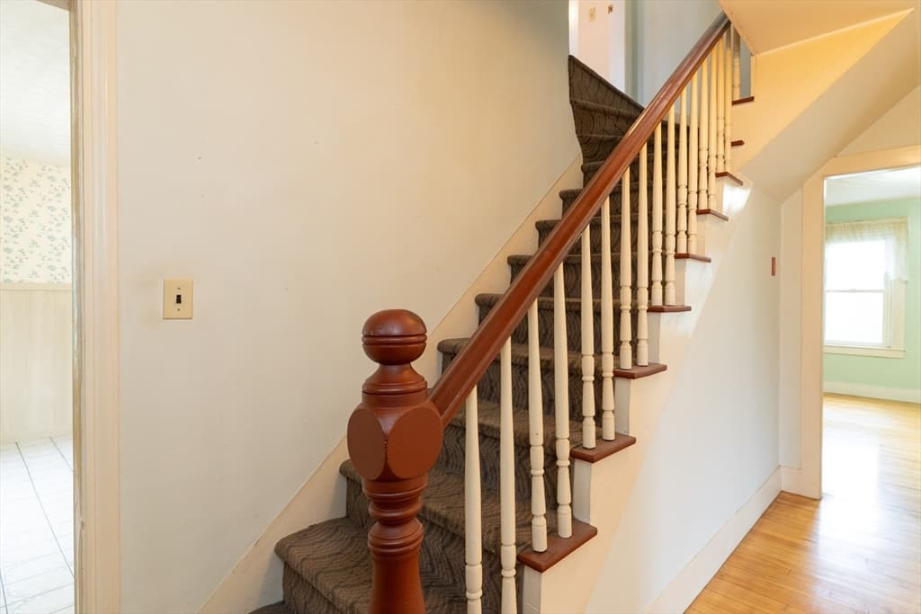 6 Maynard St, Webster MA 01570 photo 22