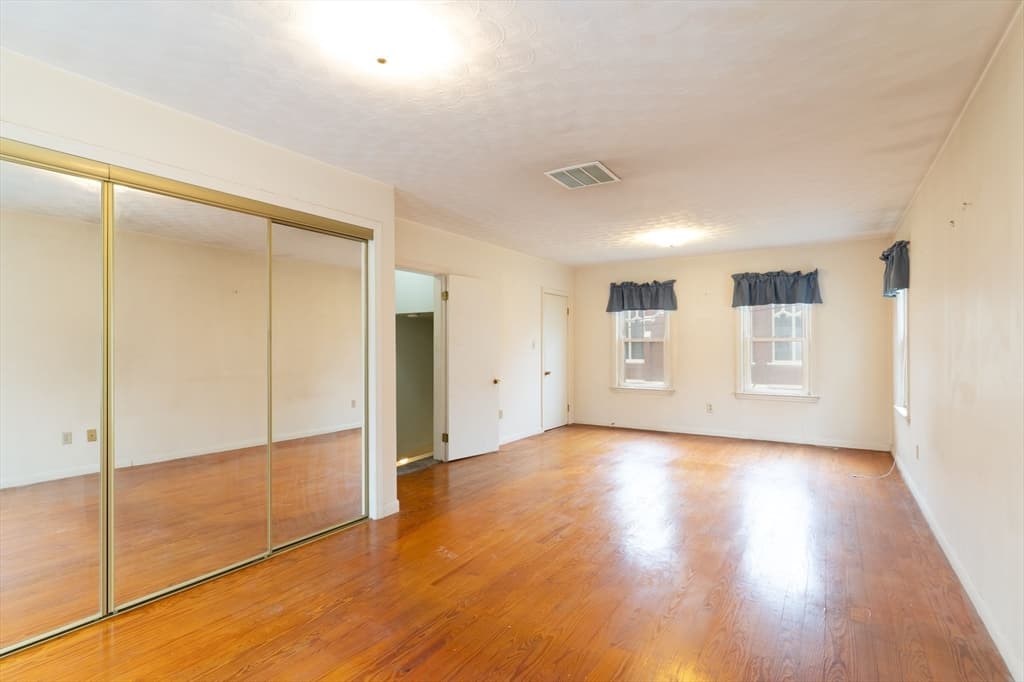 6 Maynard St, Webster MA 01570 photo 25