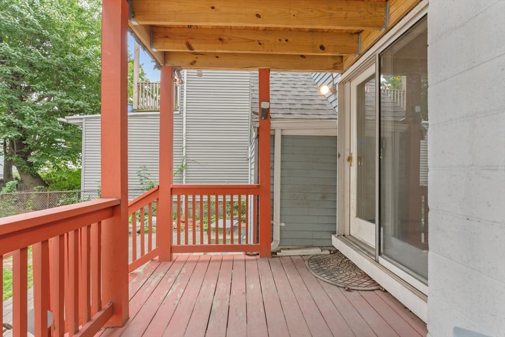 449 Frankfort St, Boston MA 02128 photo 24