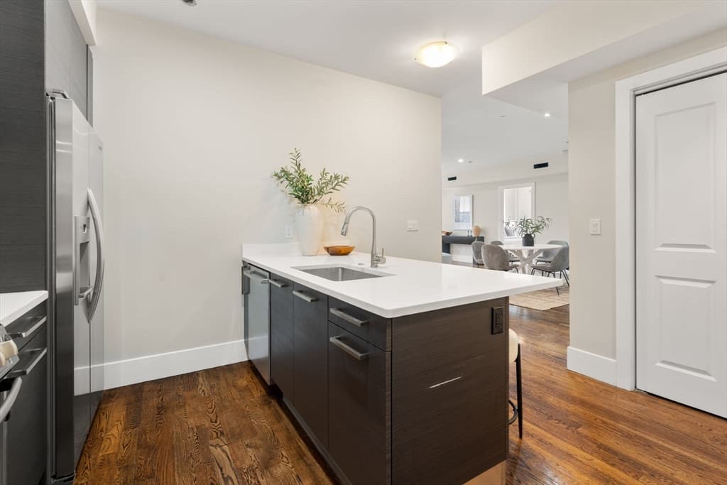 10 St George Street # 406, Boston MA 02118 photo 5