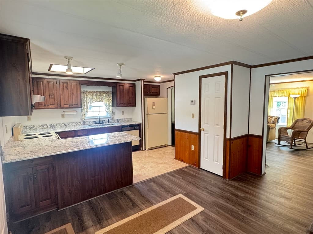 16 Puritan Road, Taunton MA 02780 photo 7