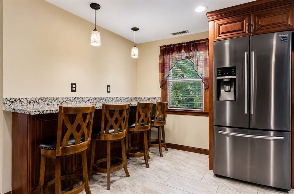73 Lanark Rd, Malden MA 02148 photo 6