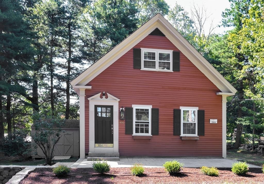 100 Old Oaken Bucket Rd., Norwell MA 02061