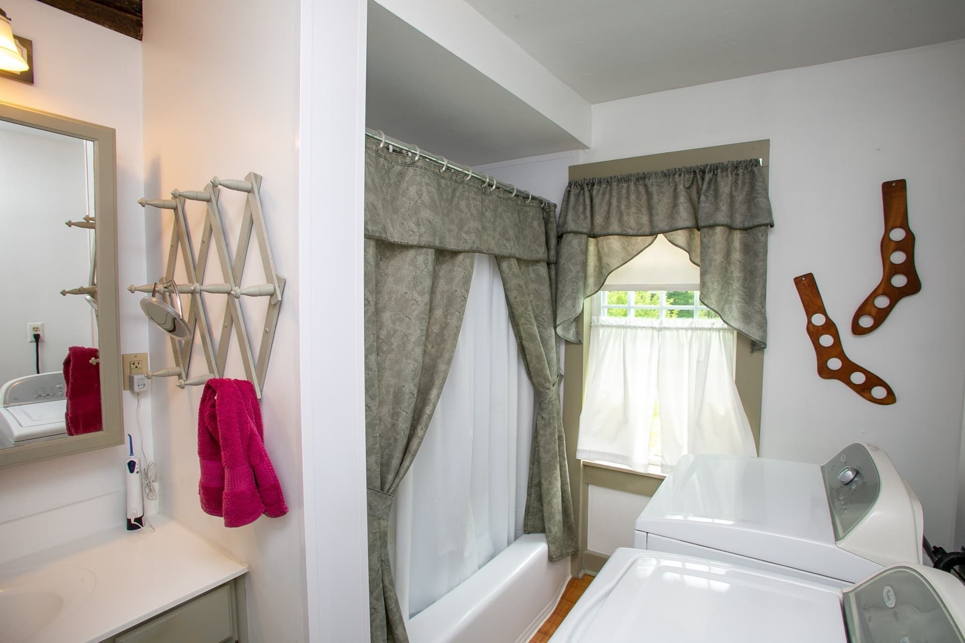 Single Family Residence at 154 Leshure Rd, Rowe MA 01367, photo 11 of 32