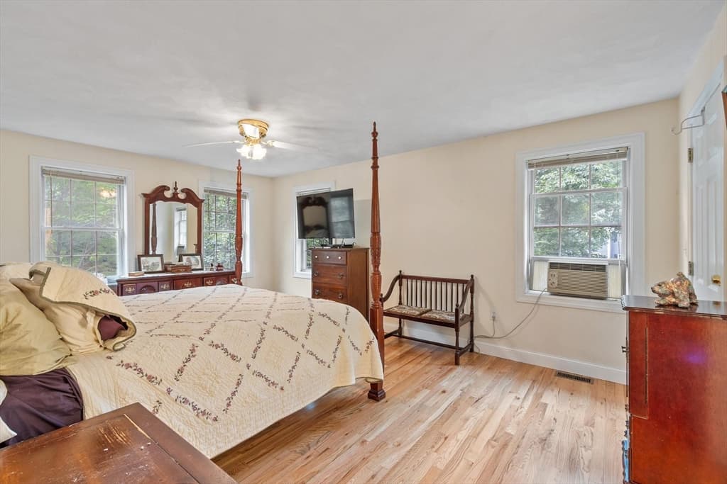 79 Wyndridge Cir, Pelham NH 03076 photo 21