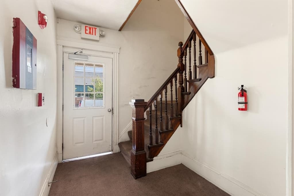 19 Fernwood Ave, Revere MA 02151 photo 21