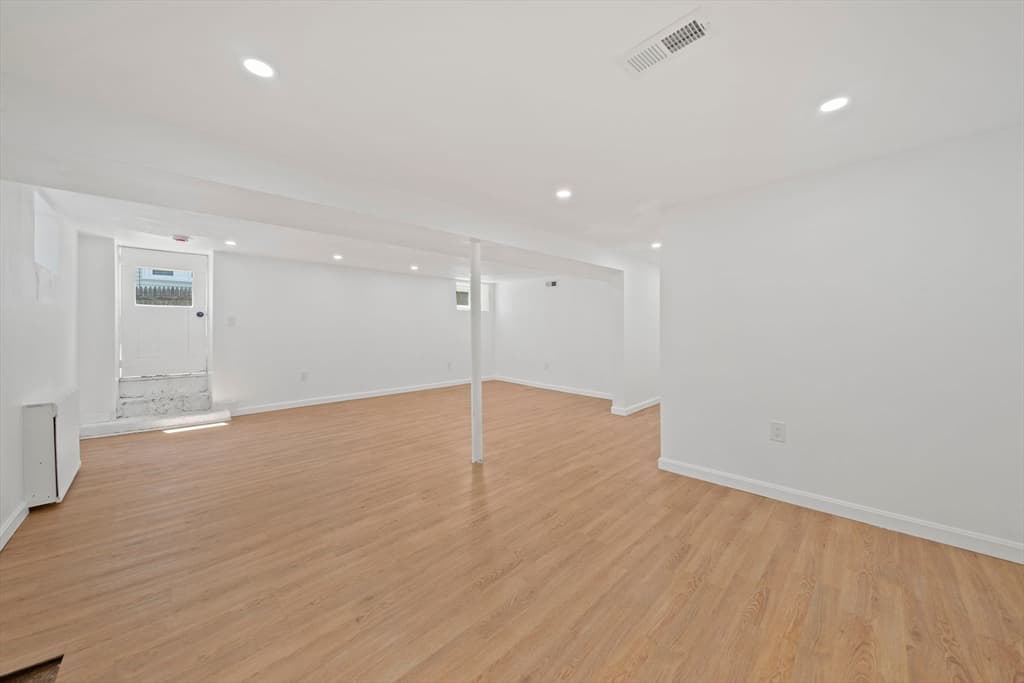 100 Keith St, Boston MA 02132 photo 27