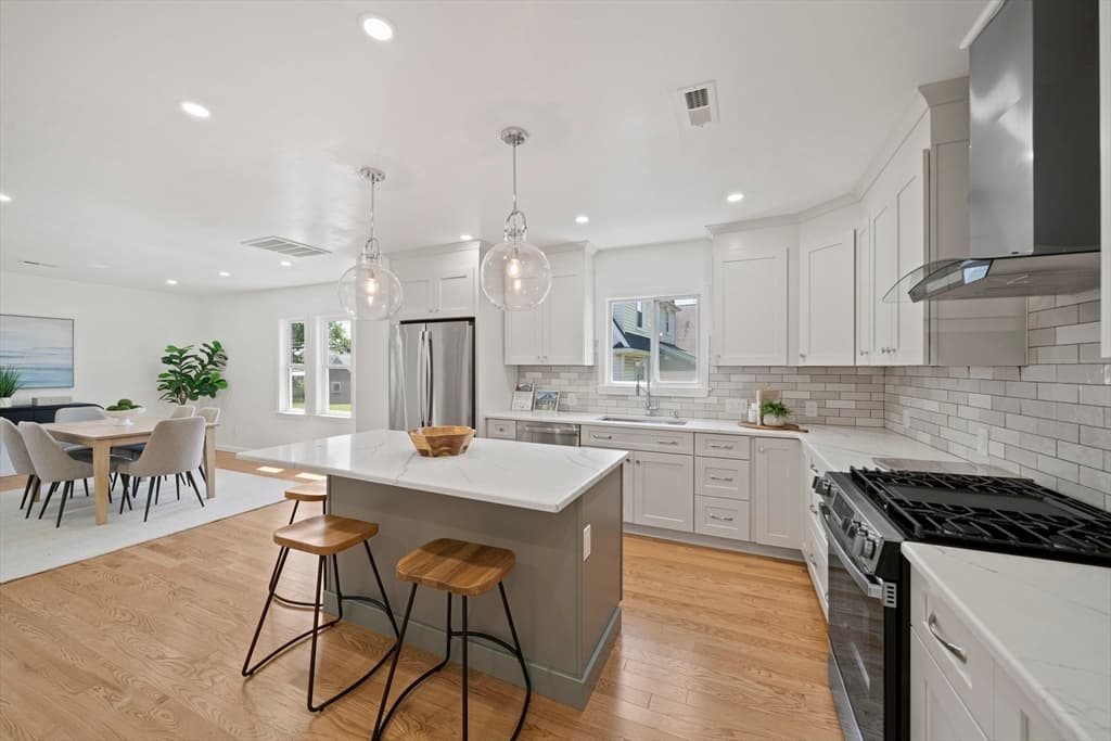 100 Keith St, Boston MA 02132 photo 6