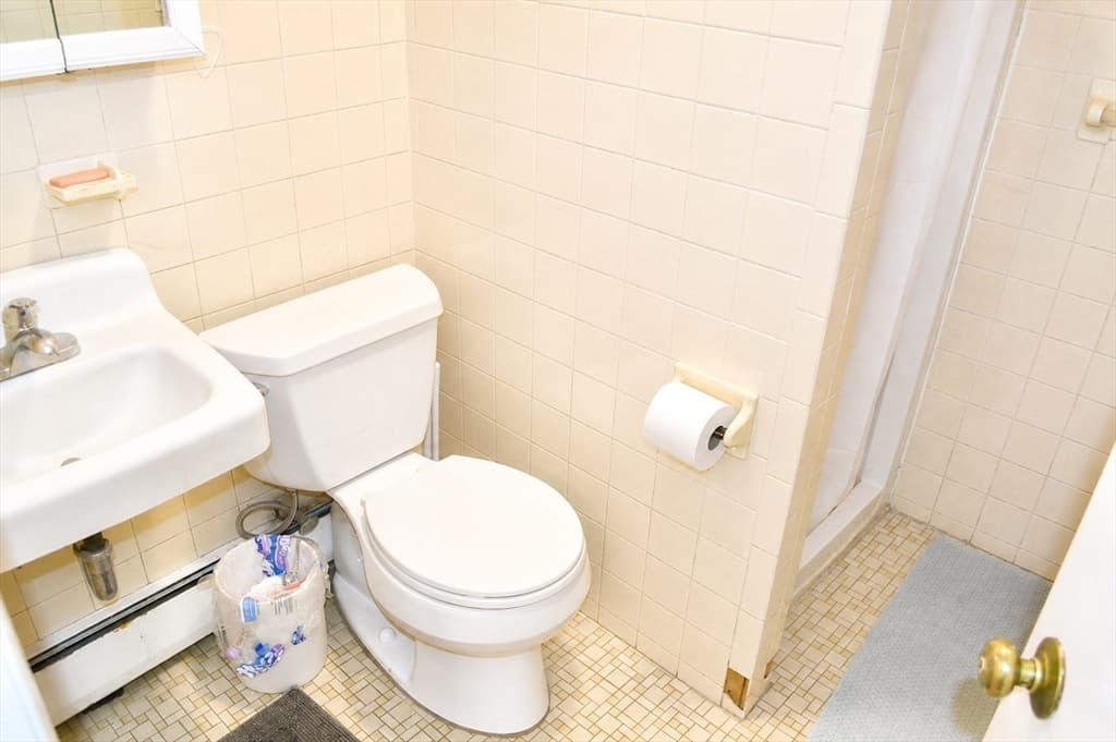 13 Howe St, Somerville MA 02145 photo 22