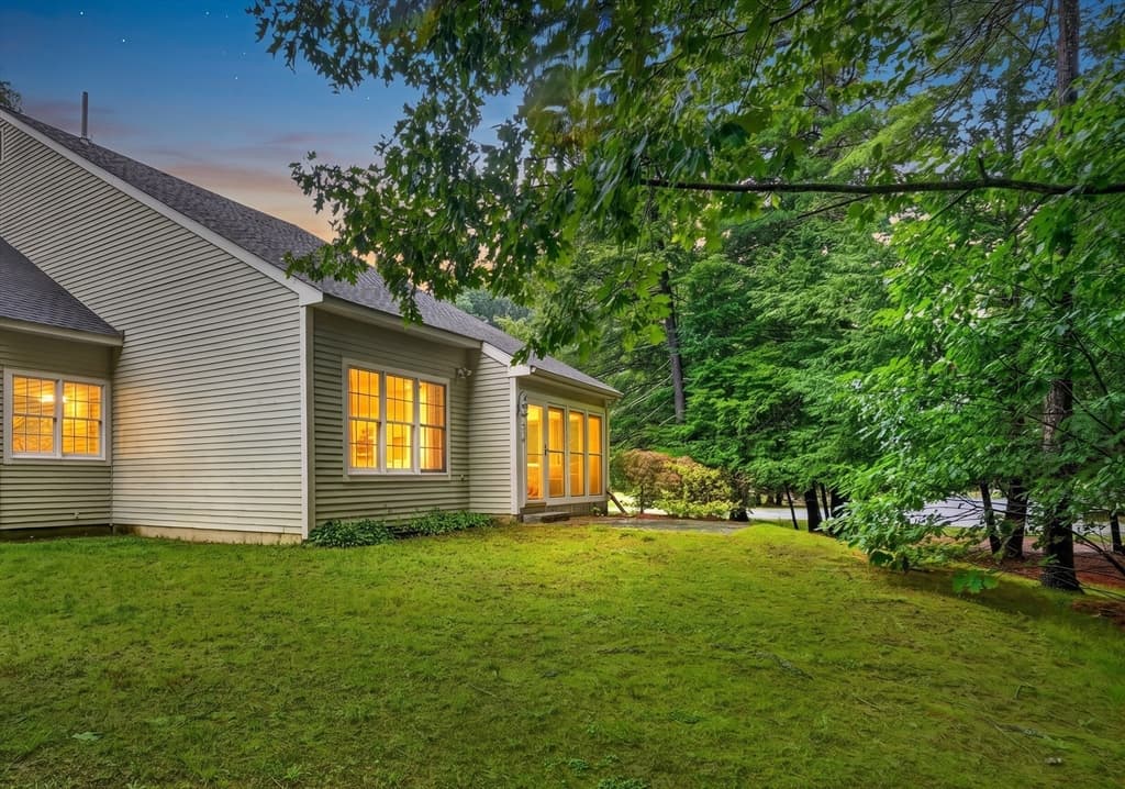 15 Hawthorne Lane # 15, Bedford MA 01730 photo 20