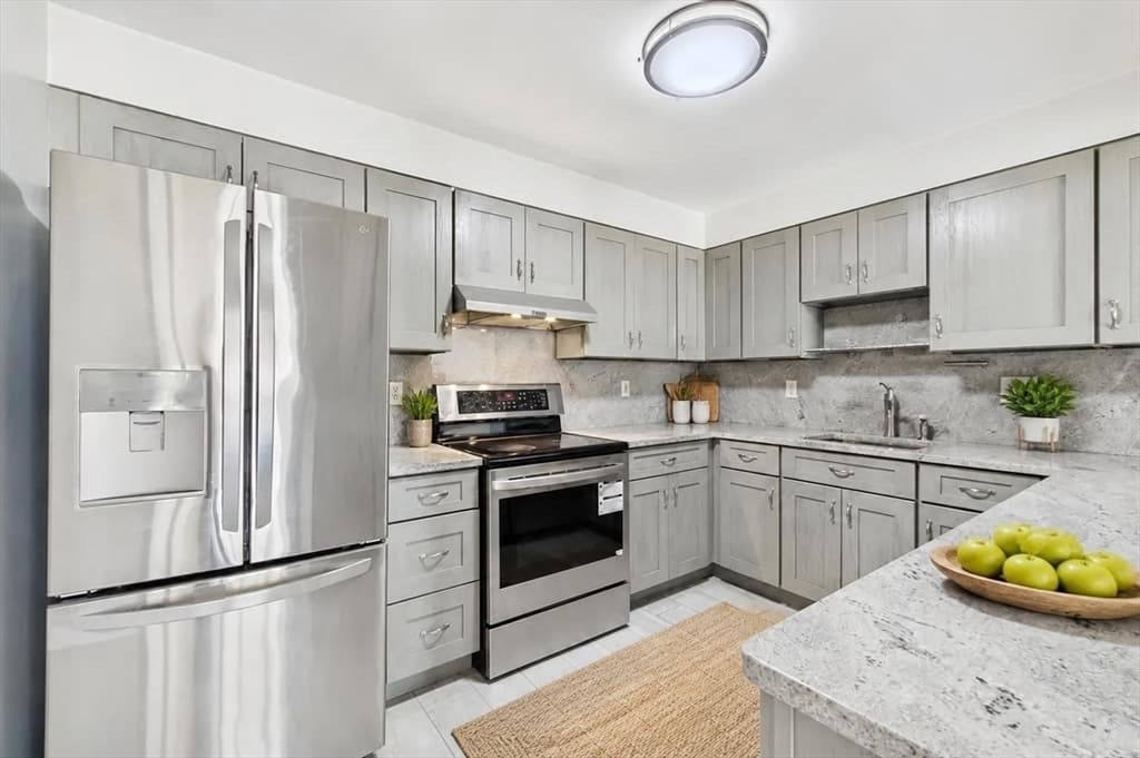 30 Chelsea Street # 204, Everett MA 02149 photo 12