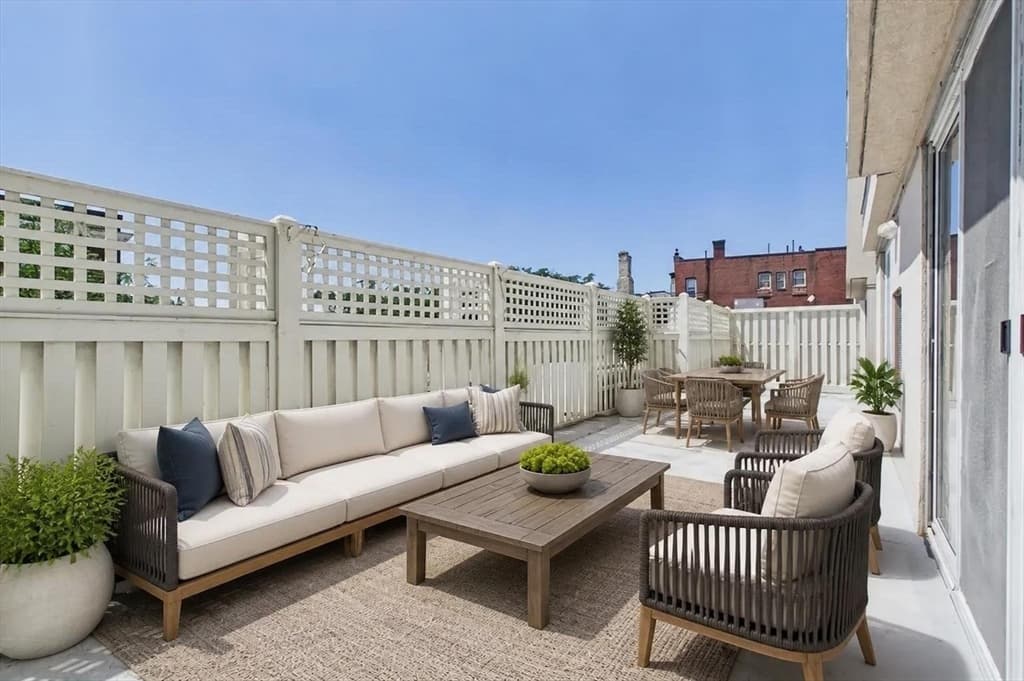 30 Chelsea Street # 204, Everett MA 02149 photo 5