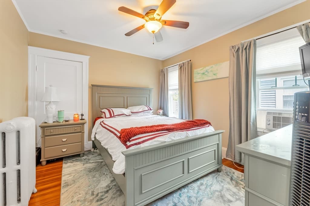 21 Bradwood St, Boston MA 02131 photo 6