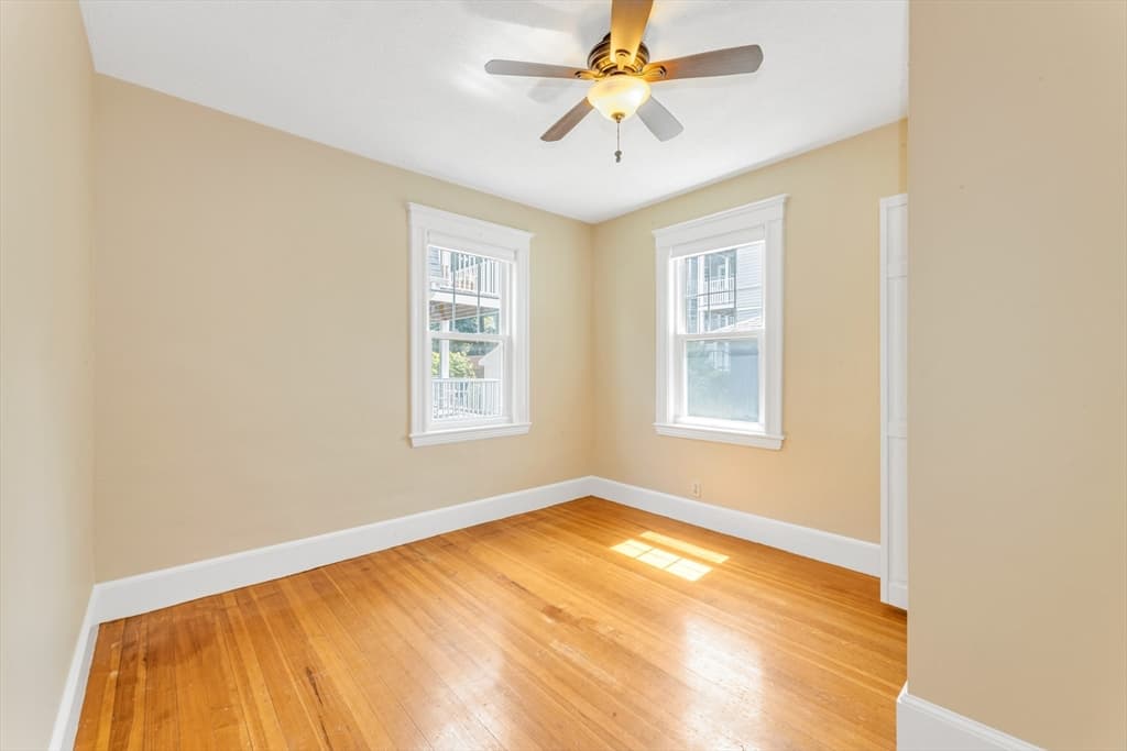 21 Bradwood St, Boston MA 02131 photo 20
