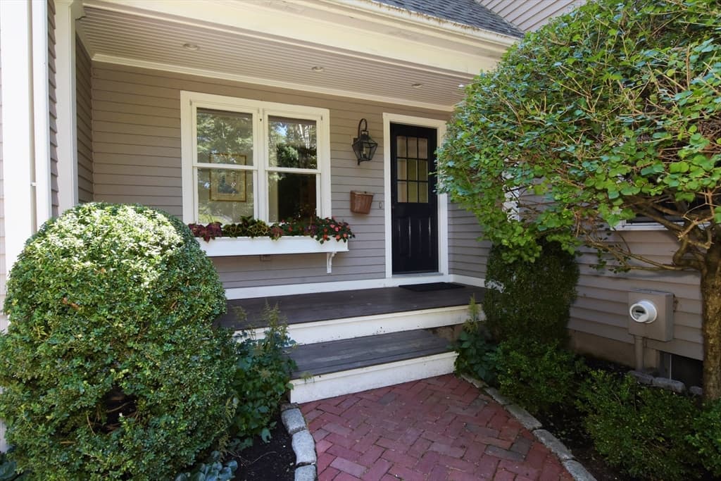 21 Foxwood Cove, Holliston MA 01746 photo 2