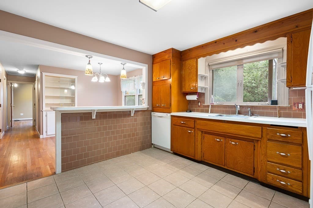 11 Lyndale Rd, Worcester MA 01606 photo 23