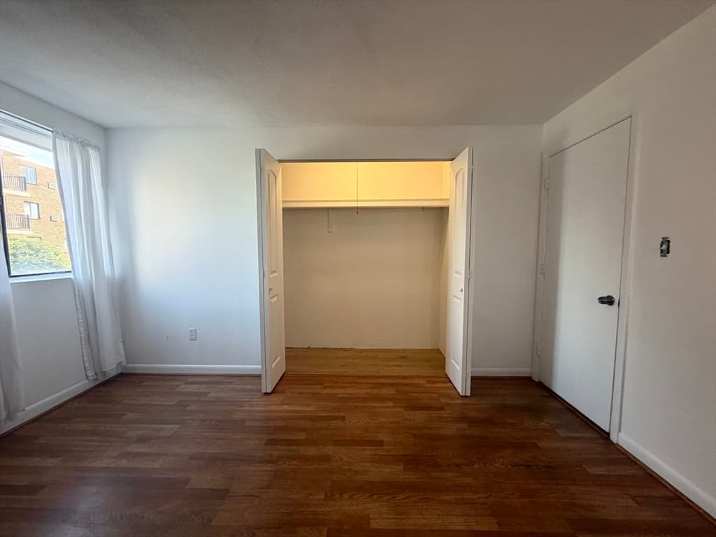 1000 Governor's Drive # 15, Winthrop MA 02152 photo 6